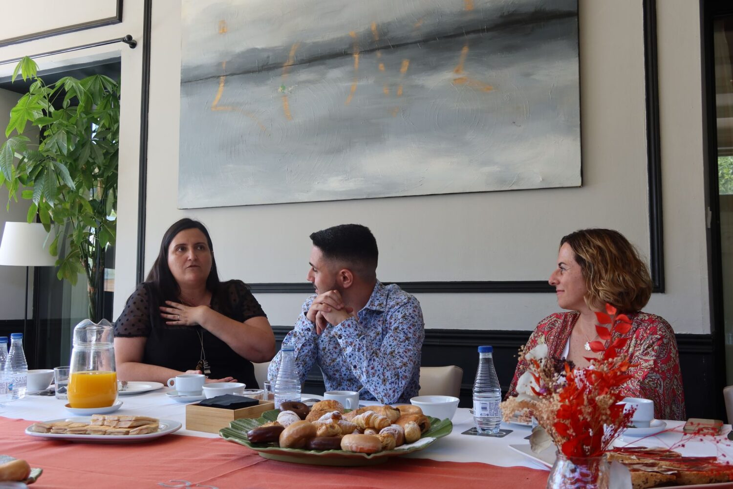 Primer "Desayuno Saludable" en CasaClub con socias y socios de WOMAN LEADER y 360 Club de Negocios